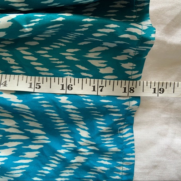 Smart Set Lightweight short skirt - Picture 6 of 6